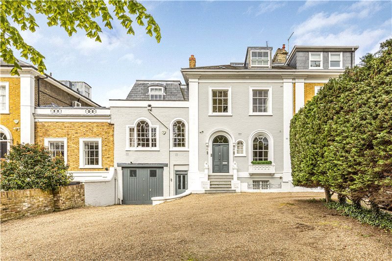 Castelnau, Barnes, London, SW13