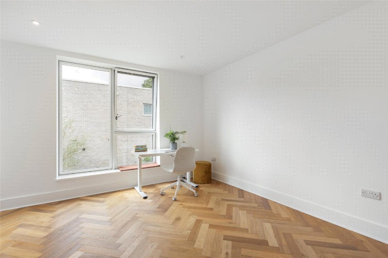 Marston Way, London, SE19