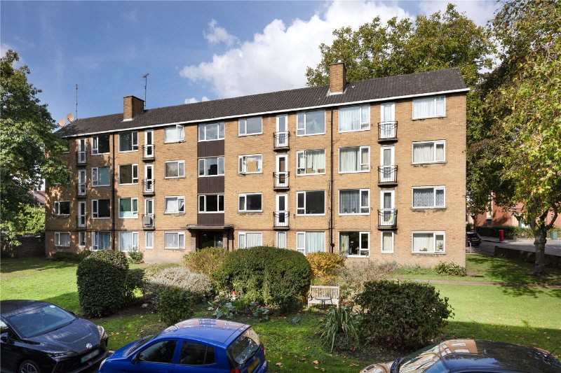 Finucane Court, Richmond, TW9