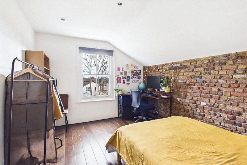 Babington Road, London, SW16