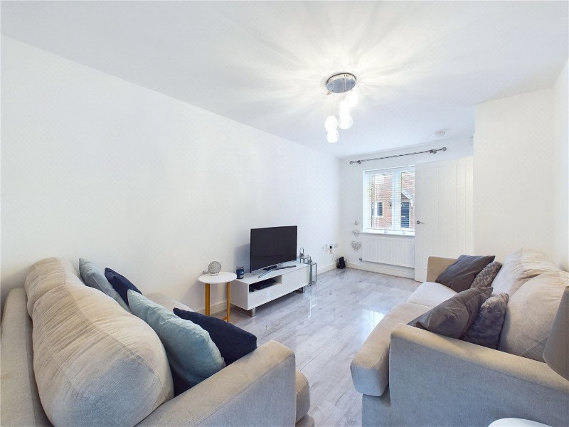 Dodgson Close, Cawston, Rugby, Warwickshire, CV22