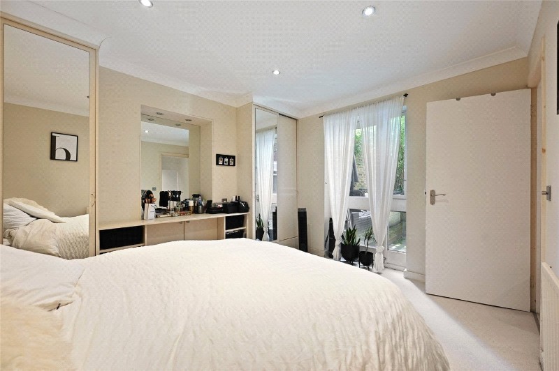 Coningham Road, London, W12