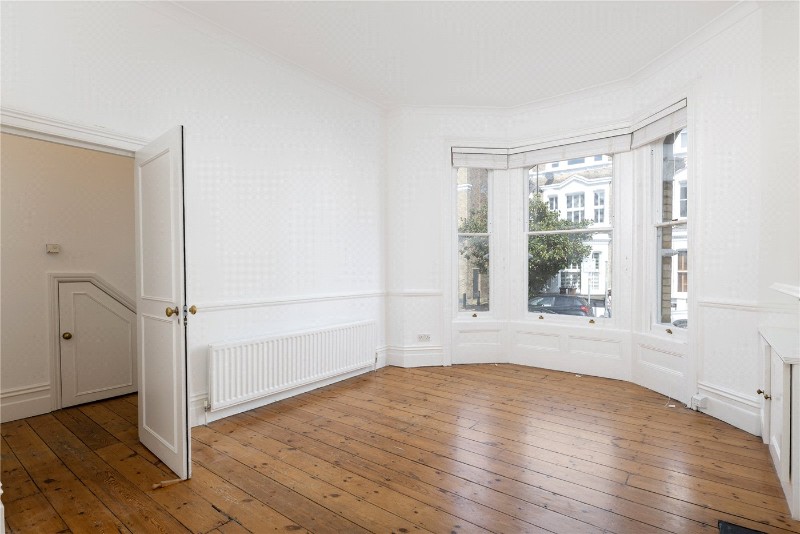 Disraeli Road, London, SW15