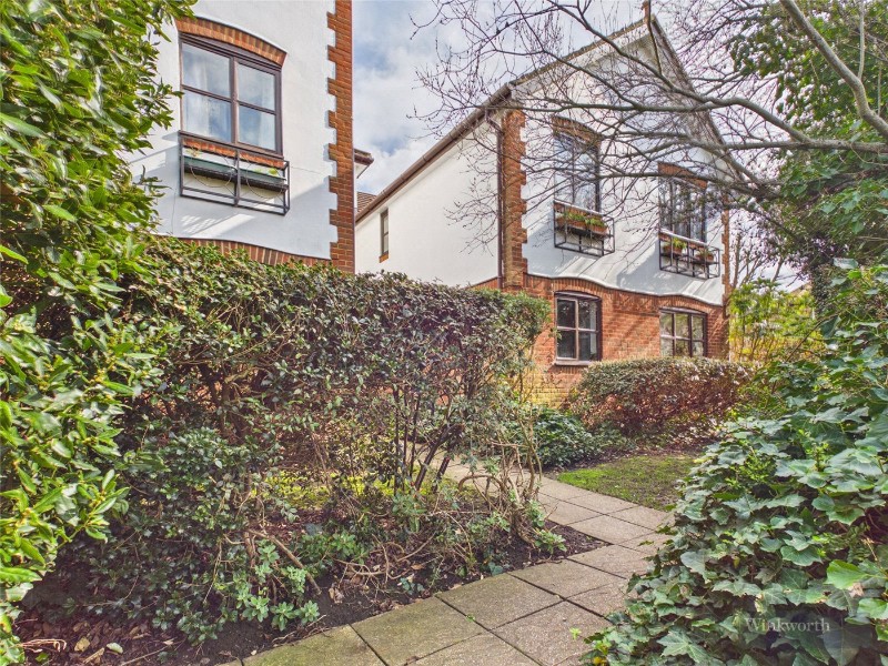 Hanover House, 55 Lenelby Road, Surbiton, KT6