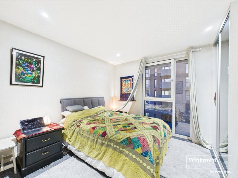 Moorhen Drive, London, NW9