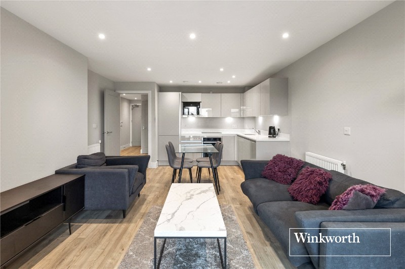 Nether Street, Finchley, London, N3