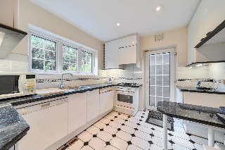 Freshwood Close, Beckenham, BR3