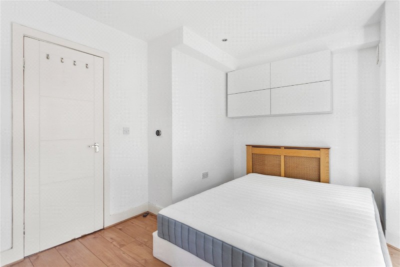 Narford Road, London, E5