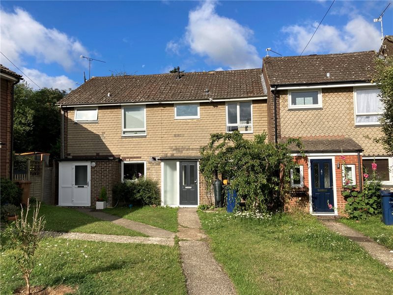Arthur Close, Farnham, Surrey, GU9