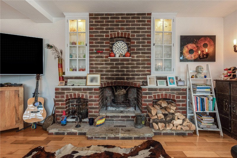 School Lane, Petersfield, Hampshire, GU32