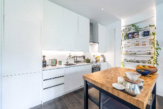 Belsize Square, London, NW3
