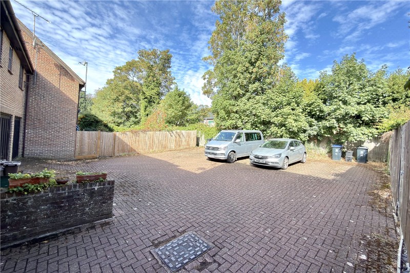 Old Town Close, Beaconsfield, Buckinghamshire, HP9