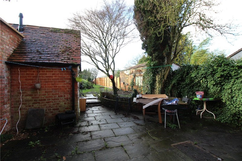 Hogg Lane, Elstree, Borehamwood, Hertfordshire, WD6