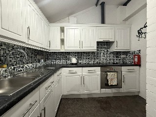 Searle Street, Crediton, Devon, EX17