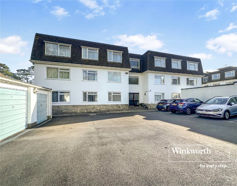 Glenmoor Road, West Parley, Ferndown, Dorset, BH22