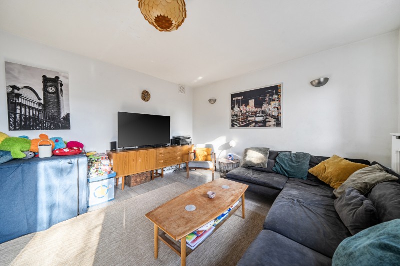 Round Hill, London, SE26