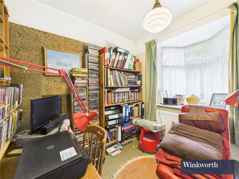 Methuen Road, Edgware, HA8