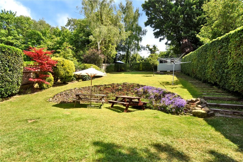 Outwood Lane, Chipstead, Coulsdon, CR5