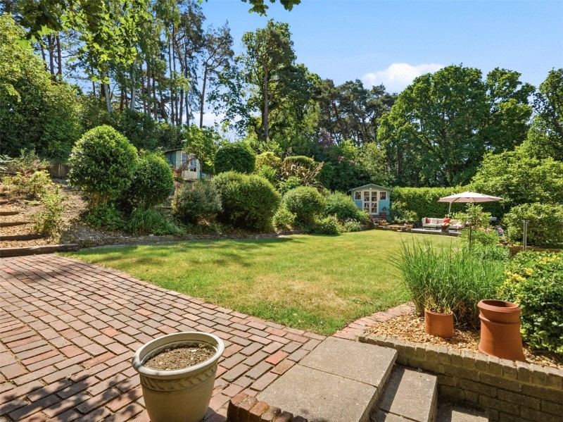 Lonnen Road, Colehill, Wimborne, Dorset, BH21