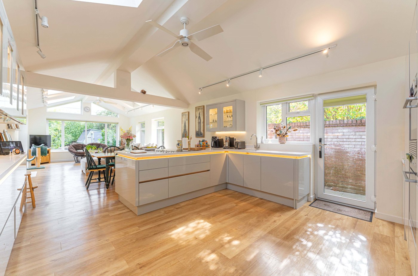 Kitchen To Sitting