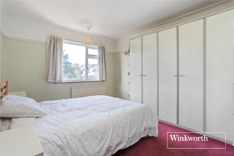 Fitzjohn Avenue, High Barnet, EN5