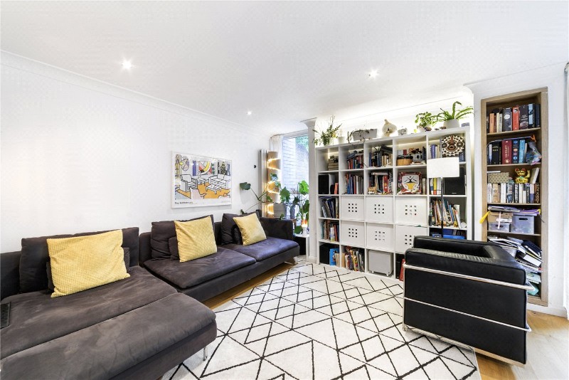 Apex Close, Beckenham, BR3