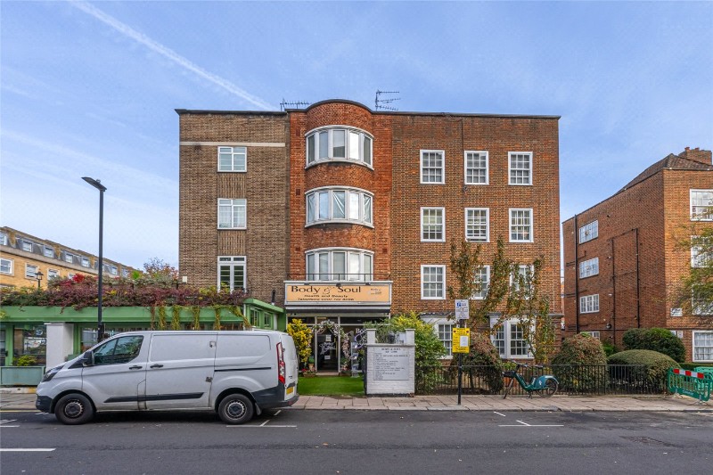 Cochrane Street, St John&#39;s Wood, London, NW8