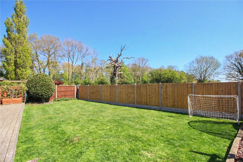 Old Hall Gardens, Brooke, Norwich, Norfolk, NR15