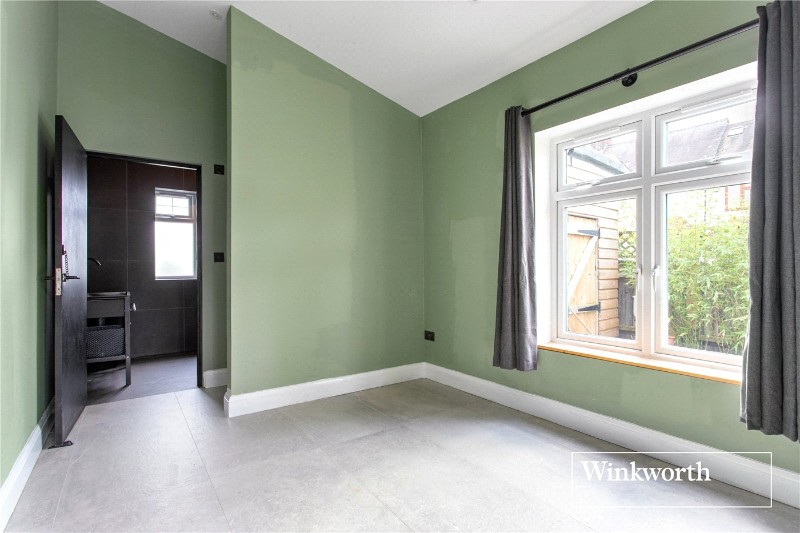 Claigmar Gardens, Finchley, London, N3