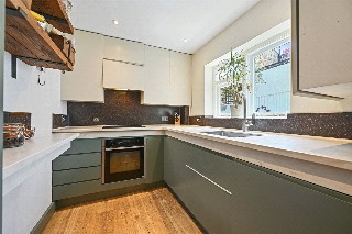 Galloway Road, London, W12
