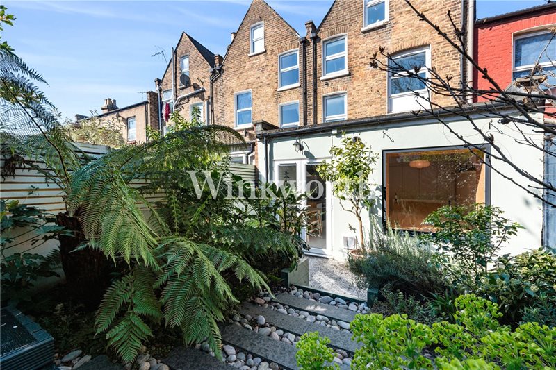 La Rose Lane, London, N15