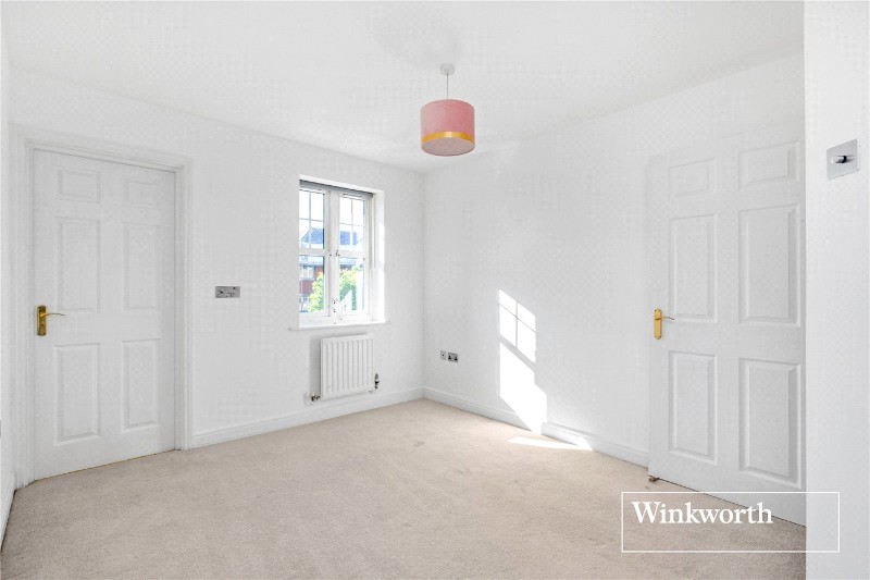 Shillingford Close, Mill Hill East, London, NW7