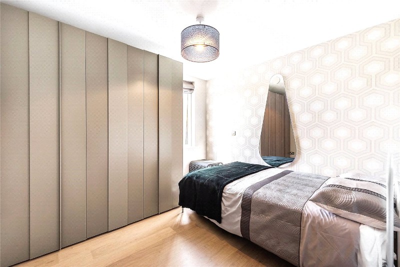 Bollo Lane, London, W4
