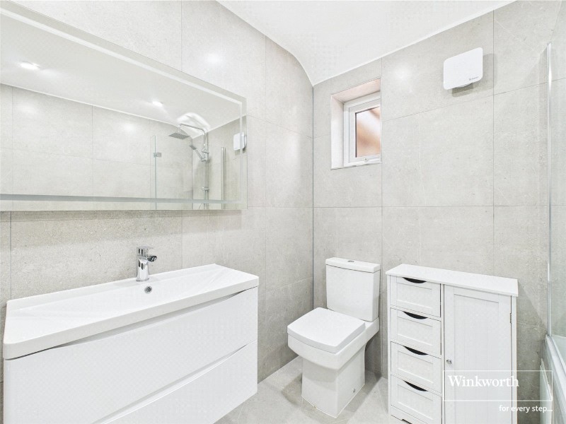 Wokingham Road, Reading, Berkshire, RG6