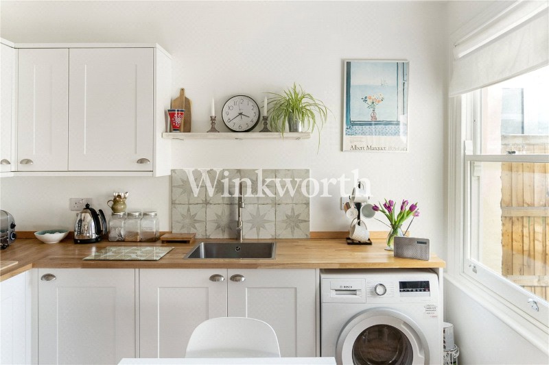 Warberry Road, London, N22