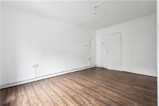 Binfield Road, London, SW4