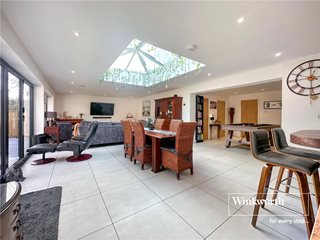 Queens Road, Ferndown, Dorset, BH22