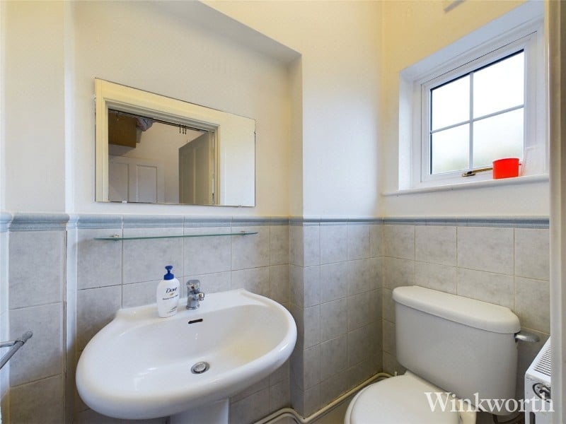 Tring Avenue, London, W5