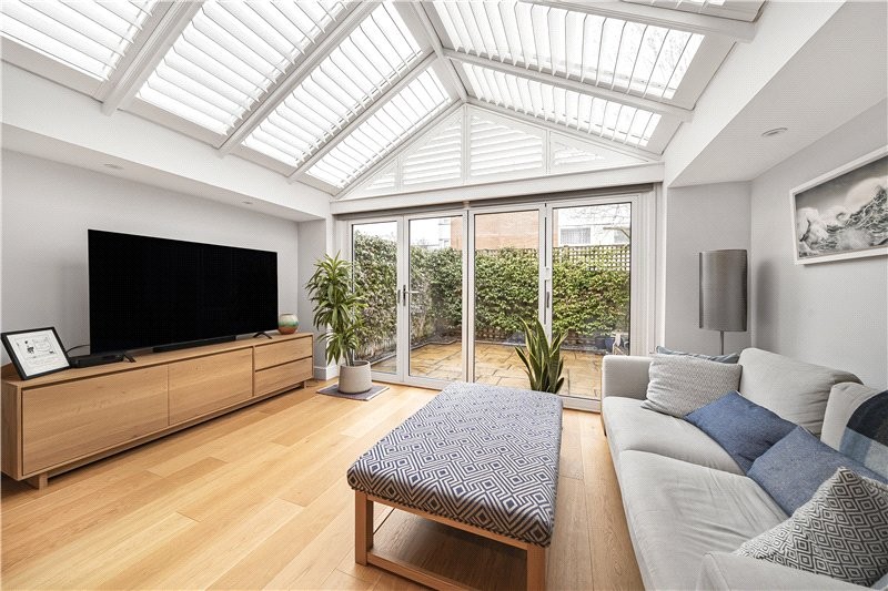 Fielding Mews, Barnes, London, SW13