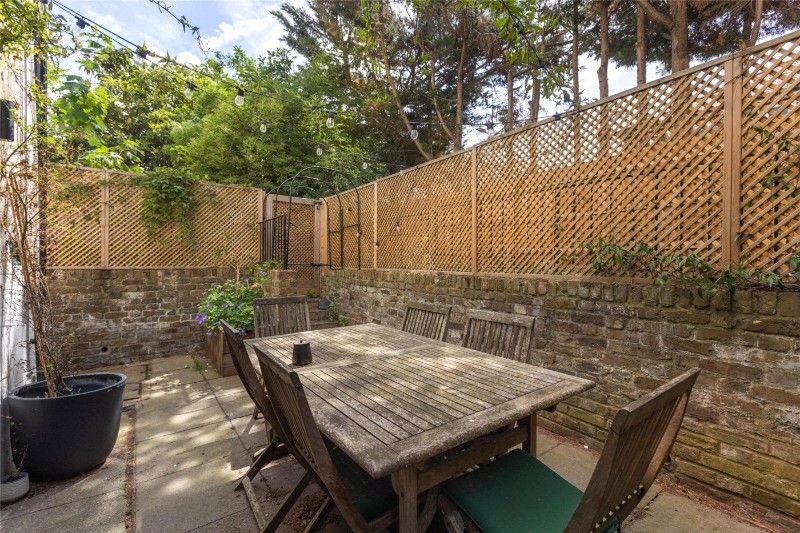 Vassall Road, London, SW9