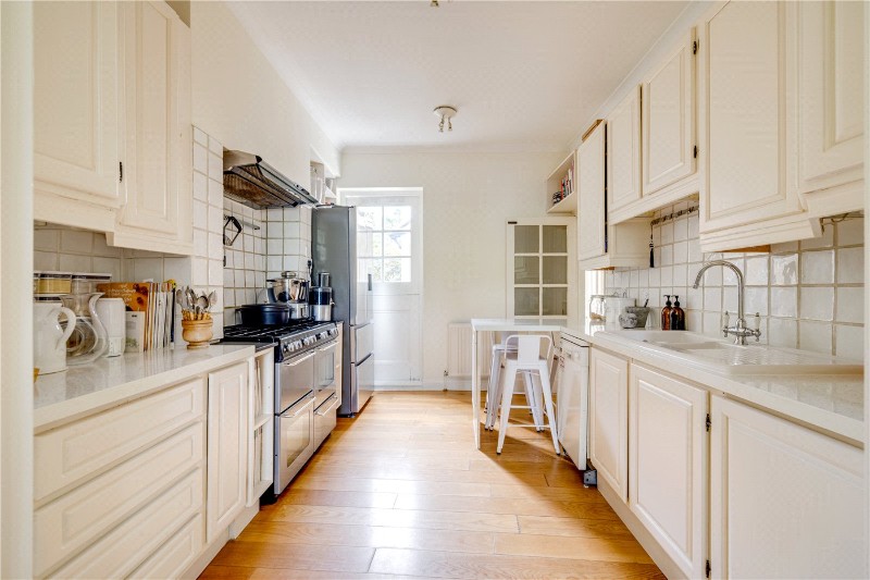 Favart Road, London, SW6