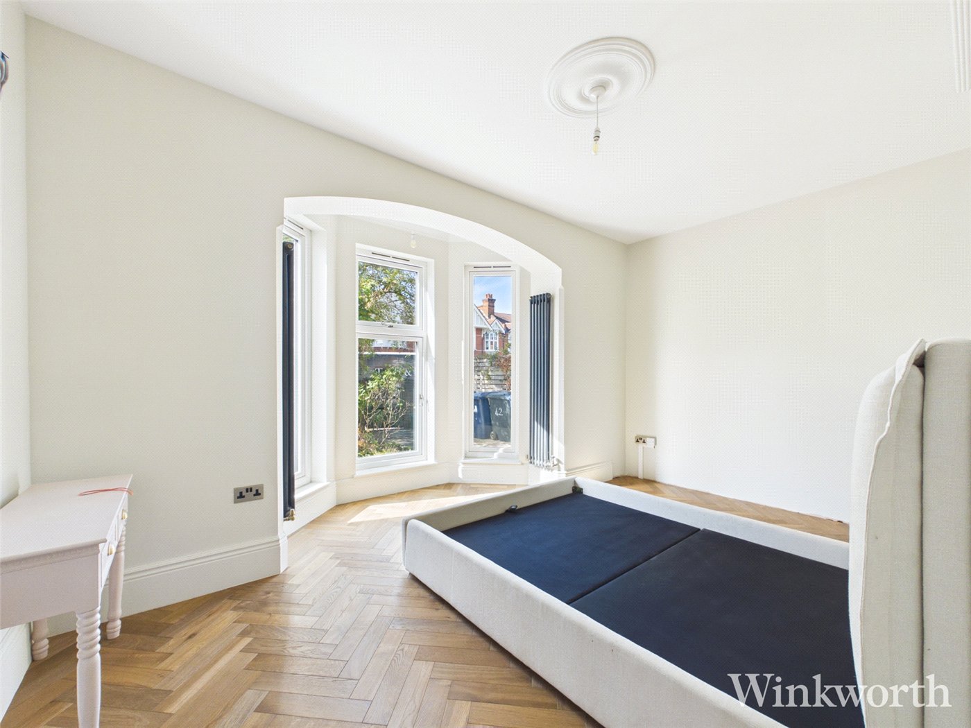 Picture No. 05