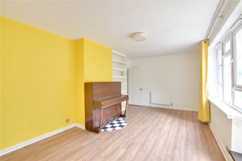 Prendergast Road, London, SE3