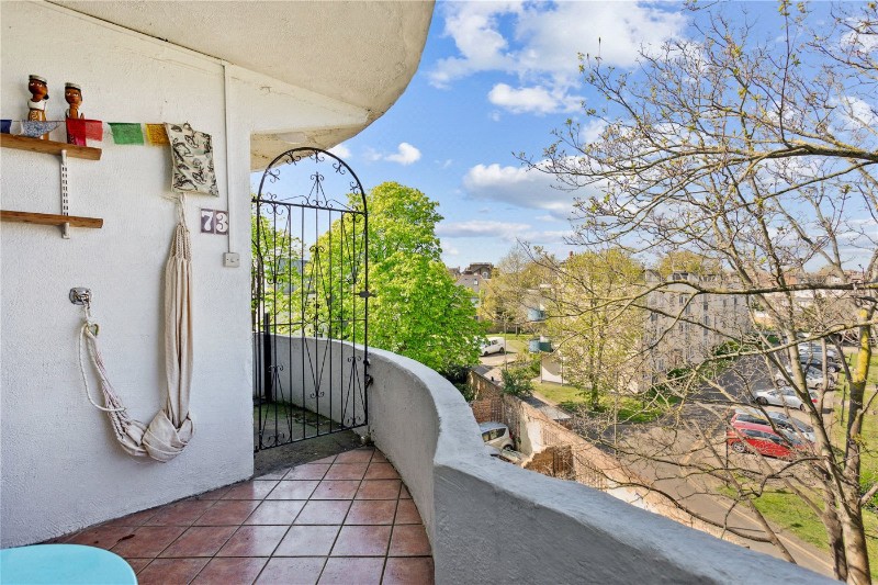 Moira Court, London, SW17