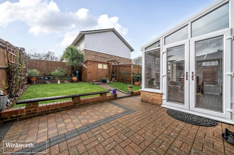 Novello Close, Basingstoke, Hampshire, RG22
