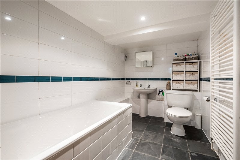 2 bedroom property for sale in Grosvenor Terrace, Camberwell, SE5 (Ref KEN170657) £600,000