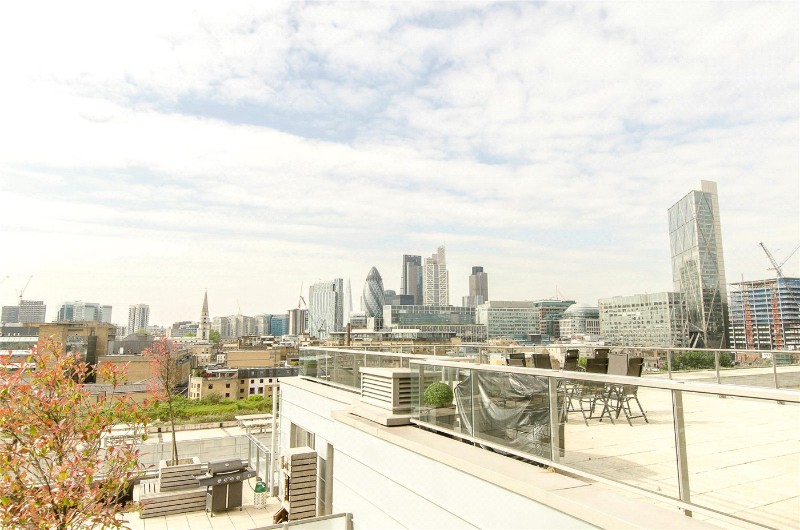 Courtyard Apartments, 3 Avantgarde Place, London, E1