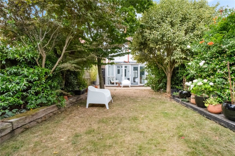 Sanderstead Road, London, E10