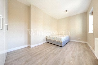 Finchley Road, London, NW11