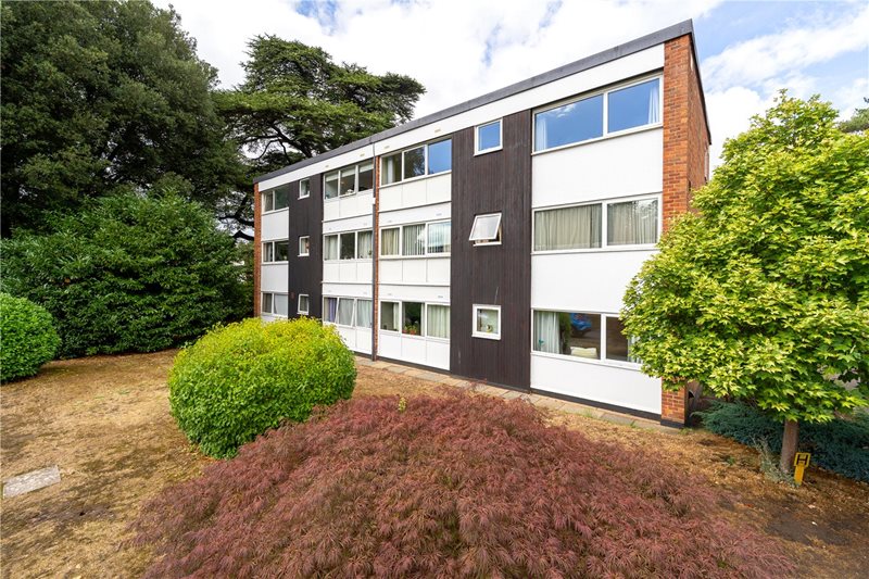 High Point, Weybridge, Surrey, KT13